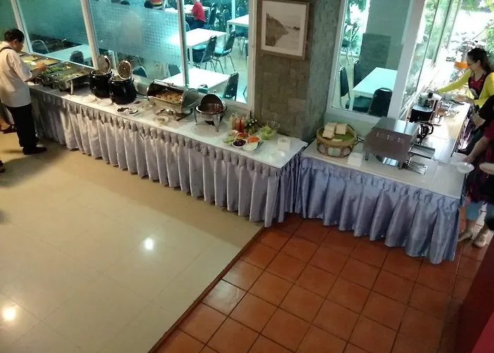 Hi Life Hotel 4*