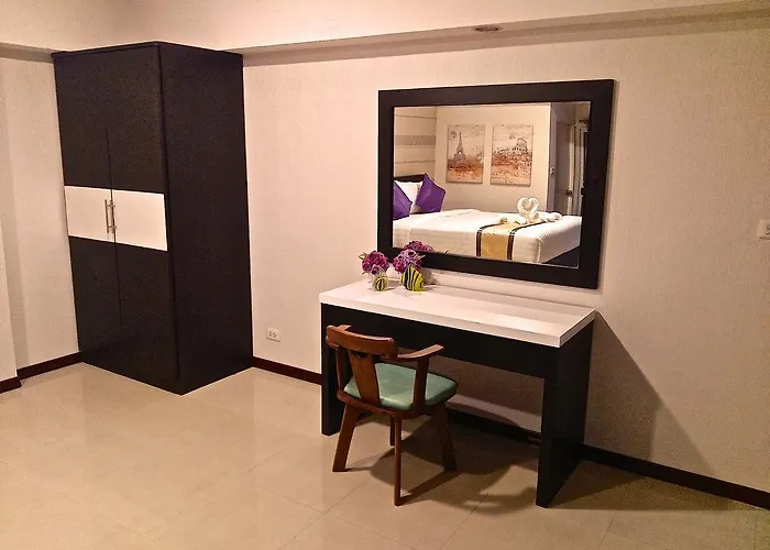 Hi Life Hotel