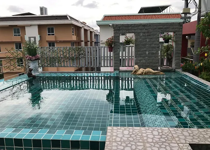 Hi Life Hotel 4*