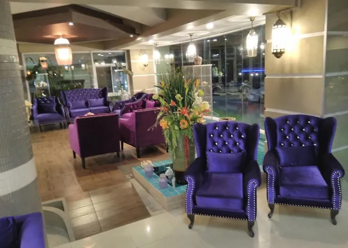 Hotel Hi Life 4*