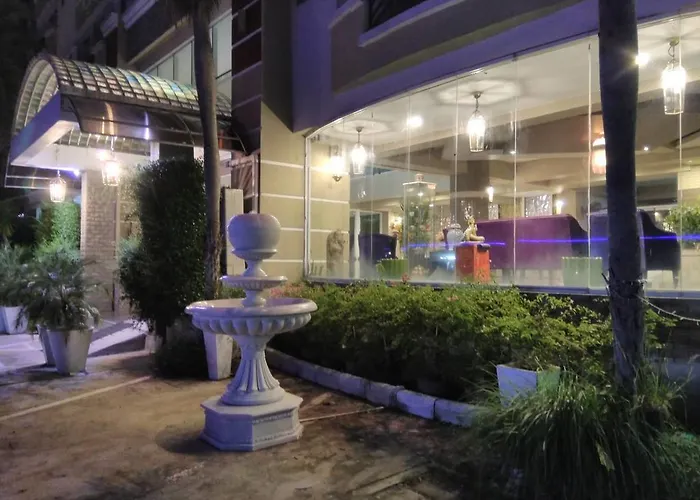 Hotel Hi Life
